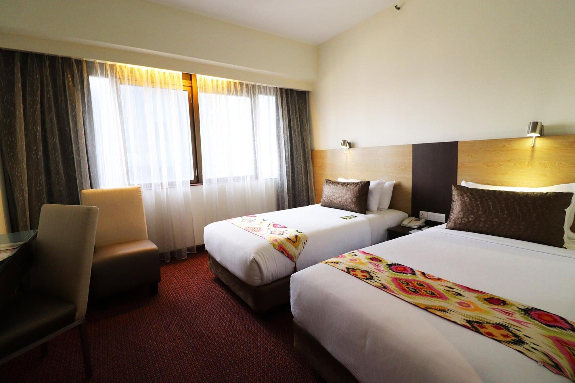 Grand Continental Hotel
