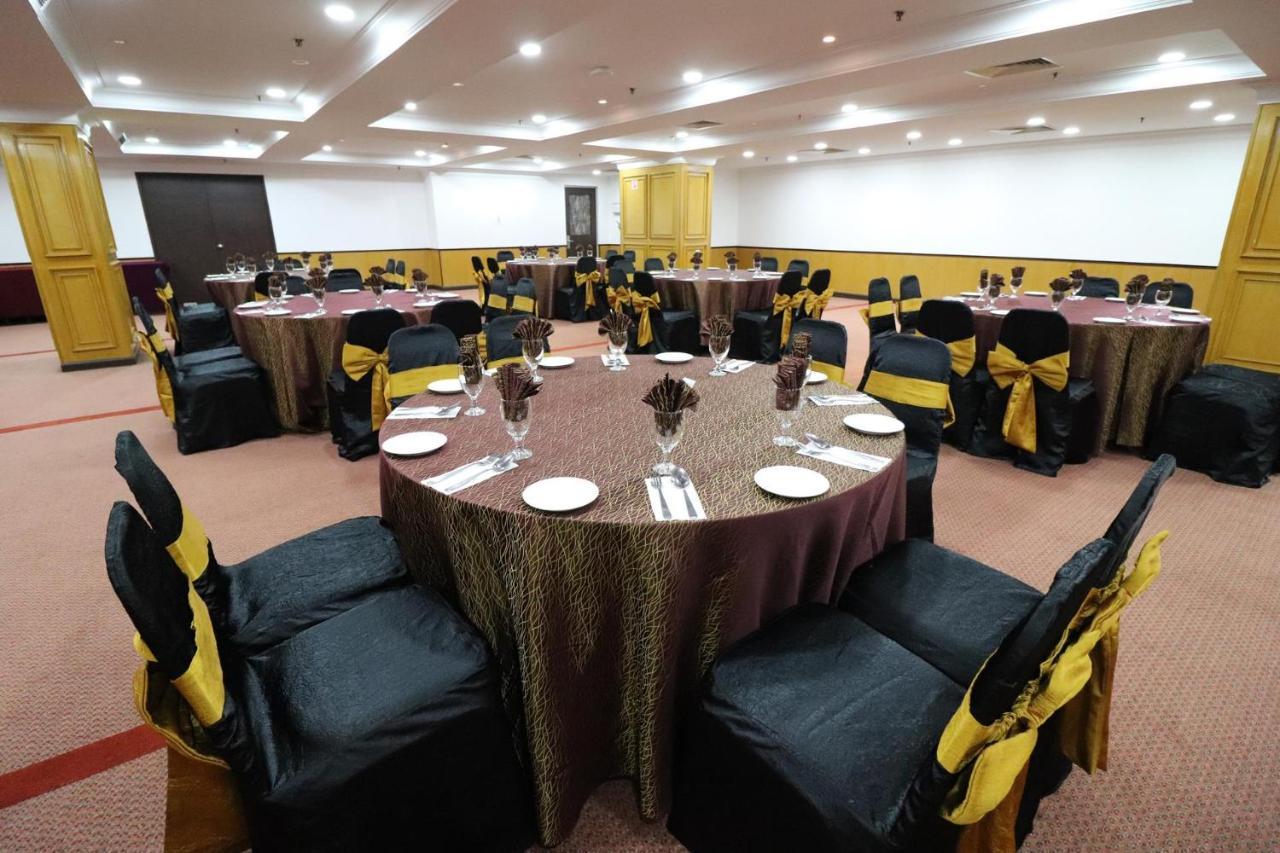 Grand Continental Hotel