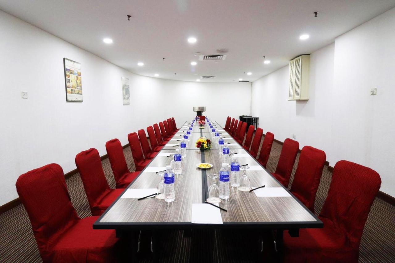 Hotel Grand Continental