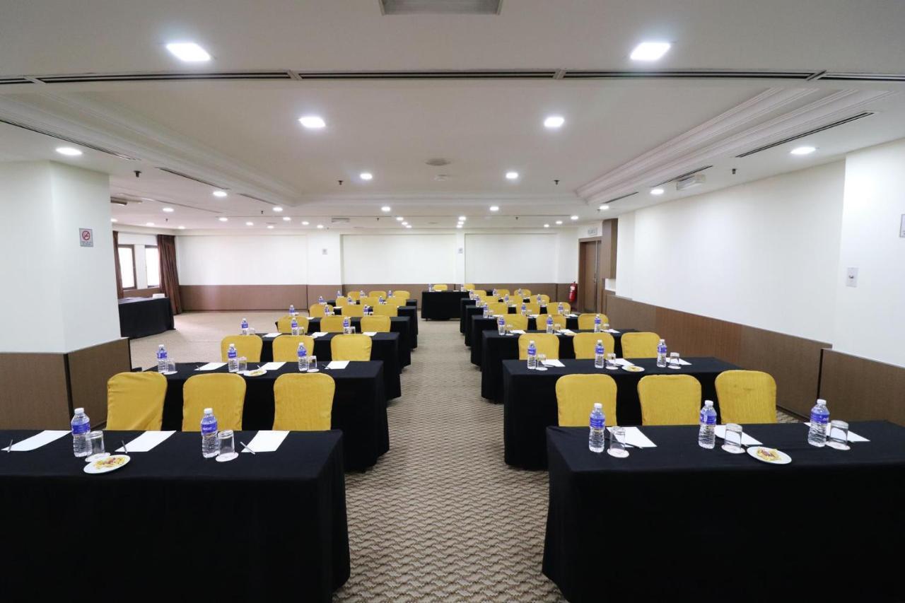 Grand Continental 4*
